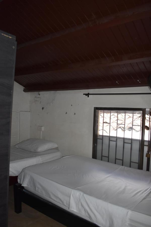 Esmed Hostel Medellin Exterior photo